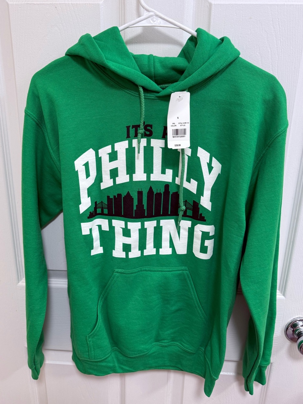 NWT Green "It's a Philly Thing" Philadelphia Eagles Pullover Hoodie, Size Small